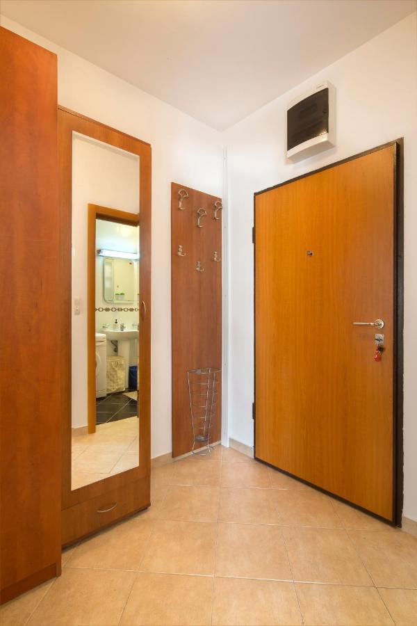 Lordor Apartment Будва Экстерьер фото
